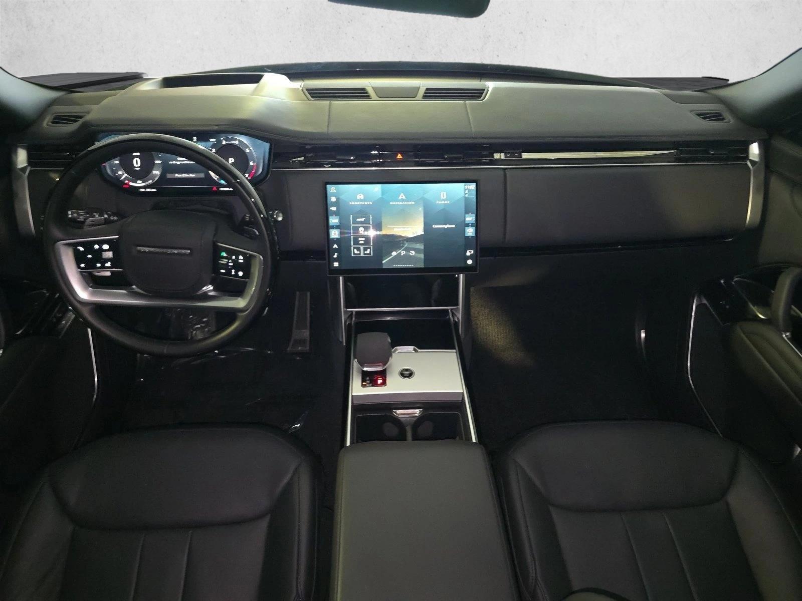Thumbnail: 2025 Land Rover Range Rover - 3