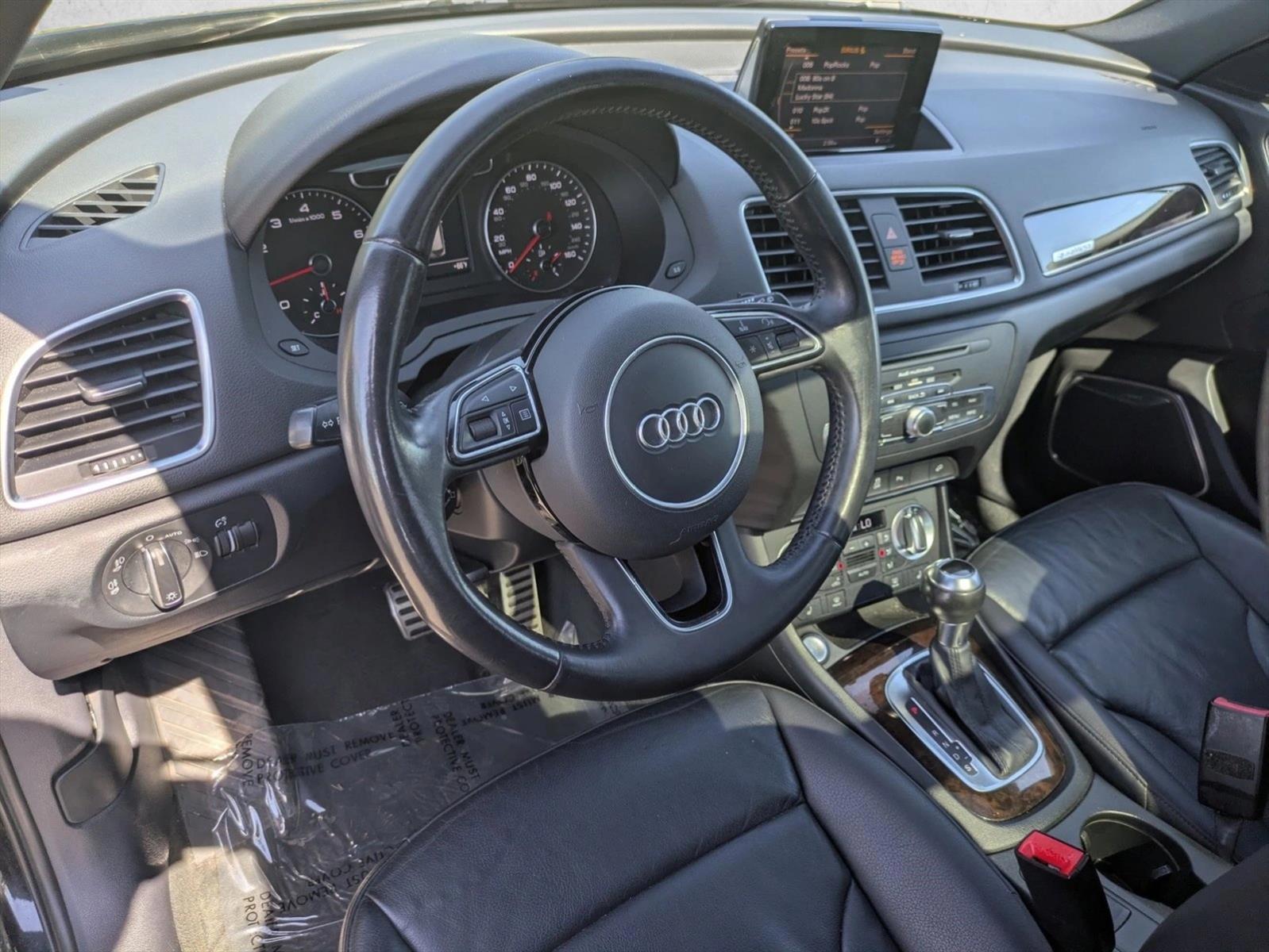 Thumbnail: 2015 Audi Q3 - 3