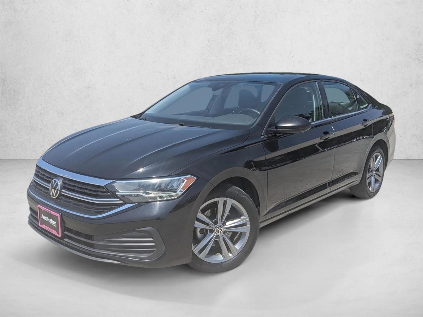 Thumbnail: 2024 Volkswagen Jetta - 1