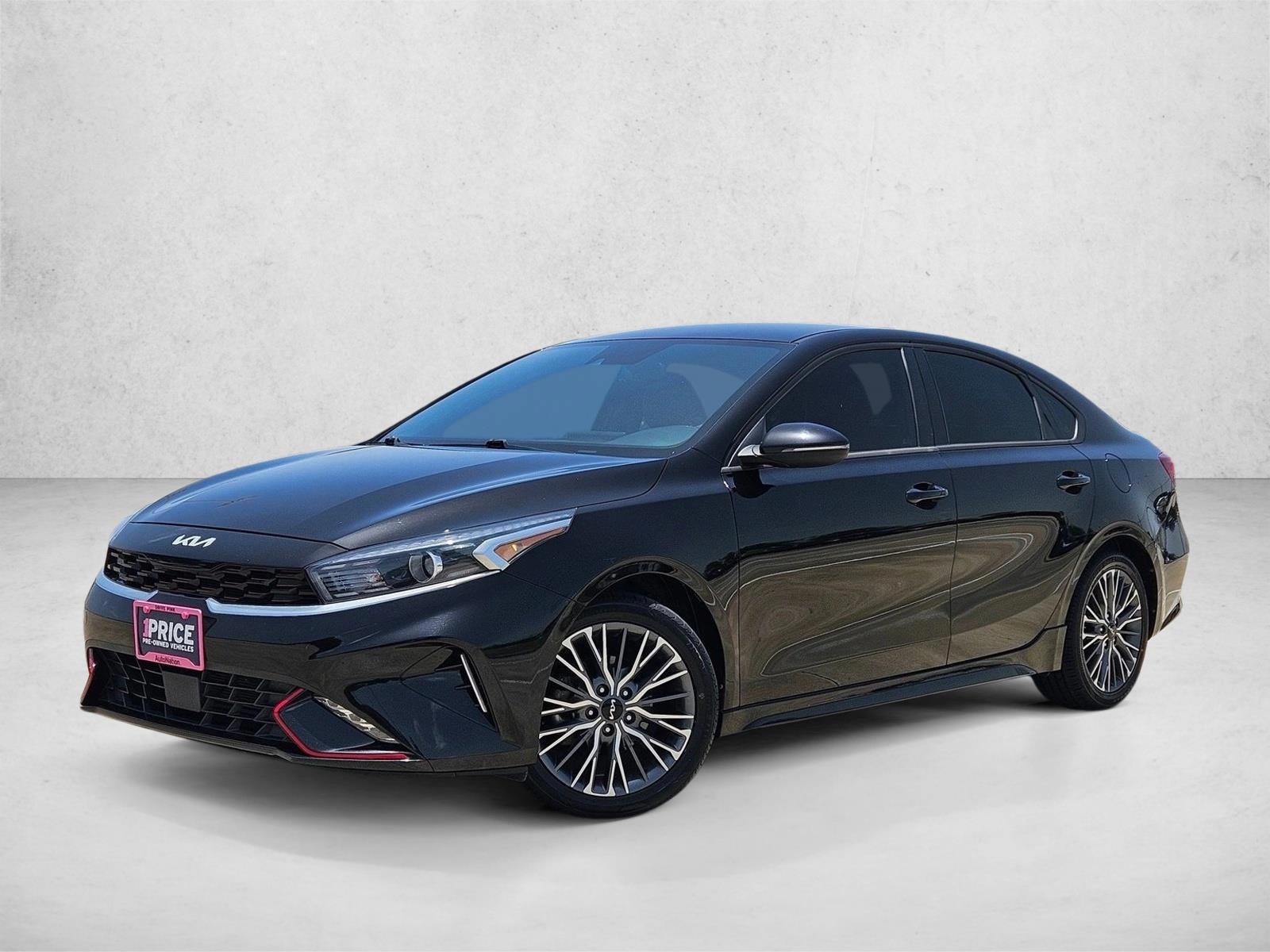 Thumbnail: 2022 Kia Forte - 1
