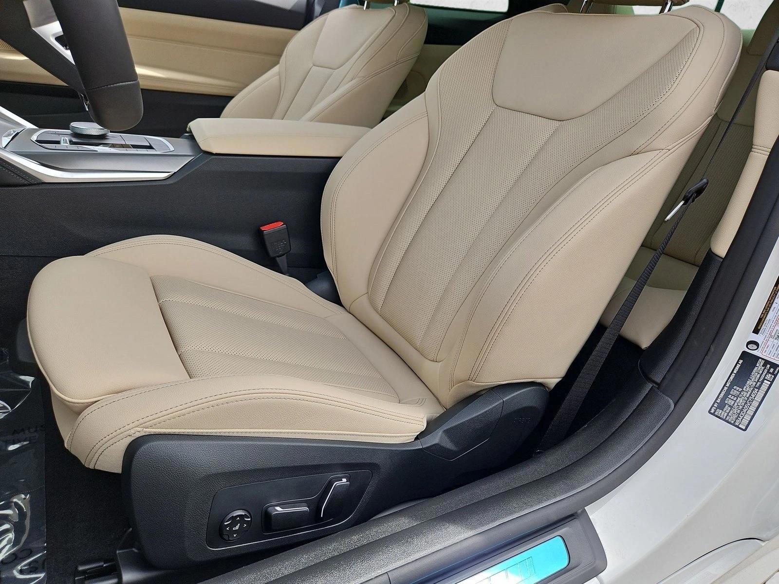 Thumbnail: 2027 BMW 4 Series - 4