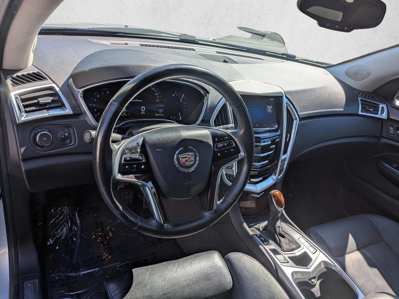 Thumbnail: 2015 Cadillac SRX - 3
