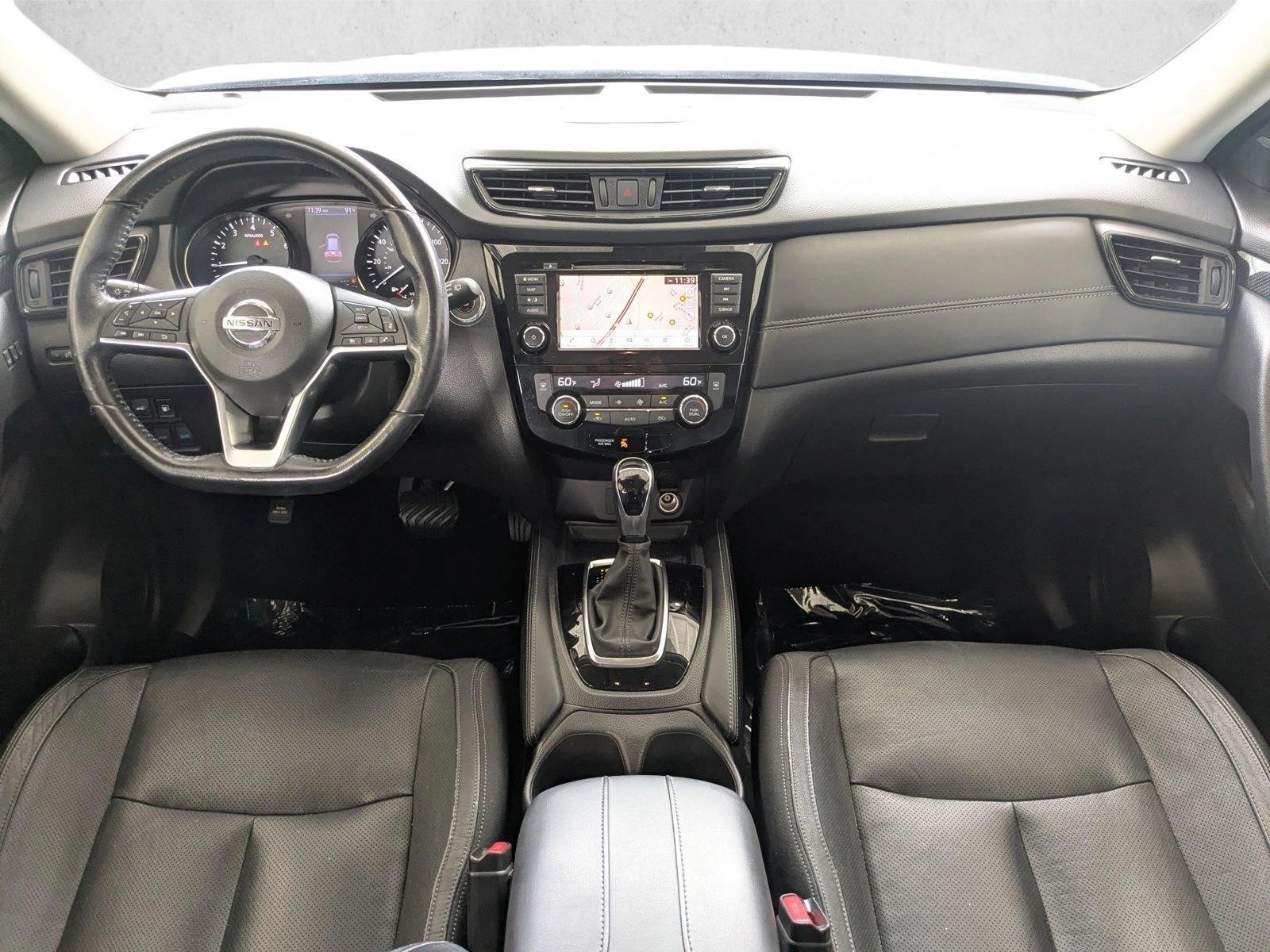 Thumbnail: 2018 Nissan Rogue - 3