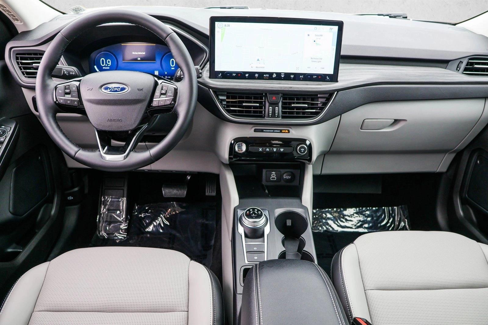Thumbnail: 2025 Ford Escape - 4