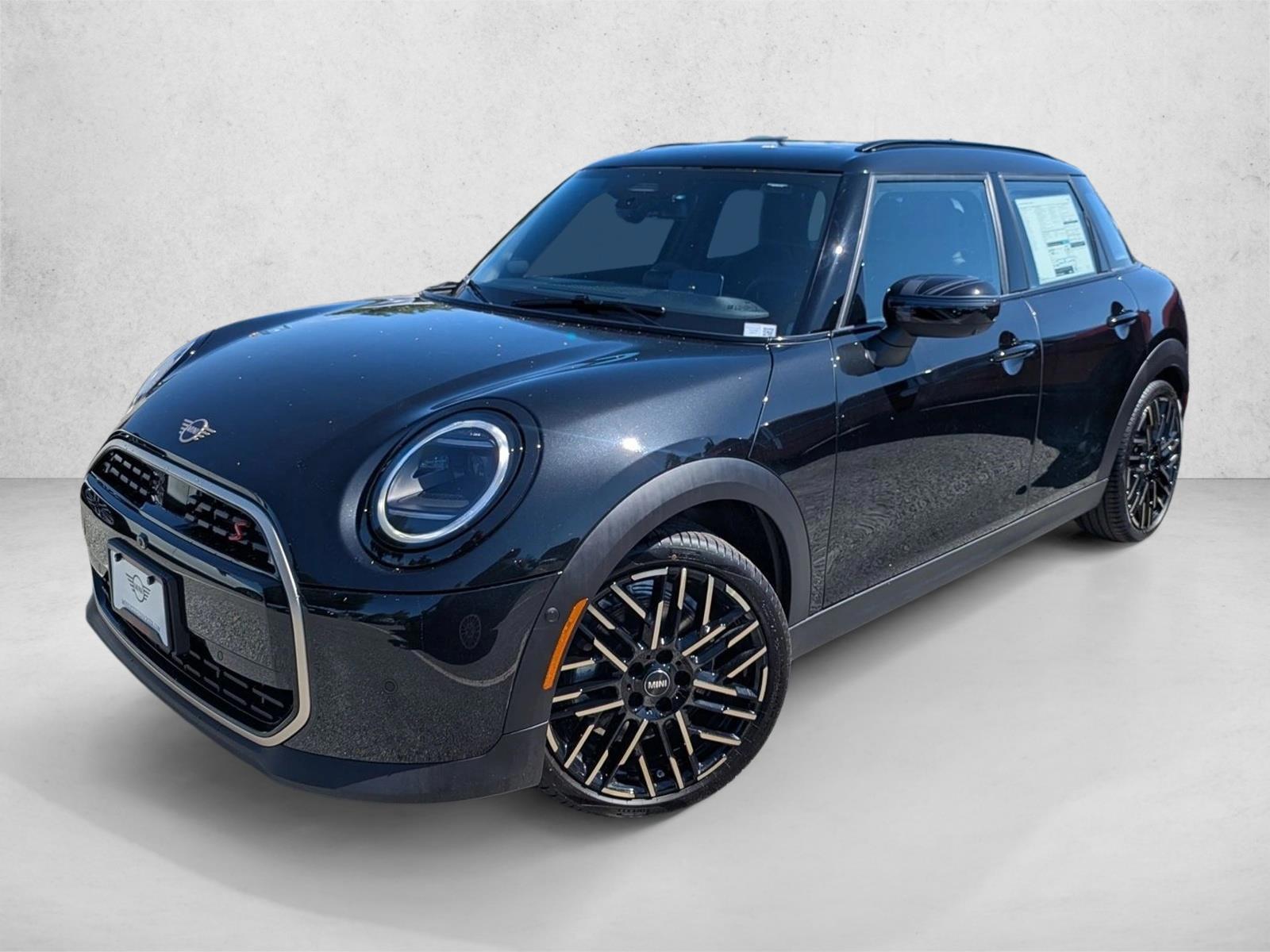 Thumbnail: 2026 MINI Cooper Hardtop - 1