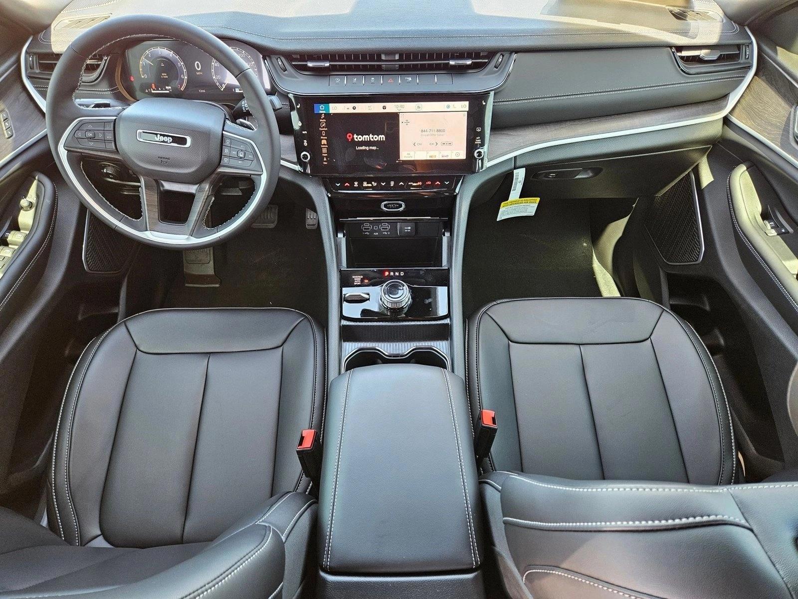 Thumbnail: 2026 Jeep Grand Cherokee - 3