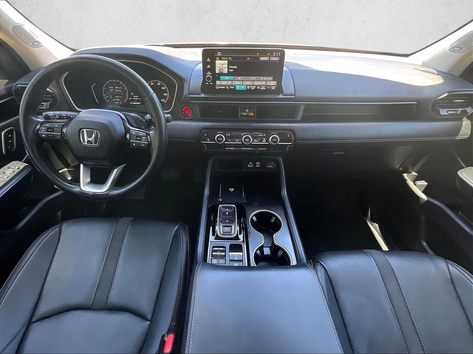Thumbnail: 2023 Honda Pilot - 3