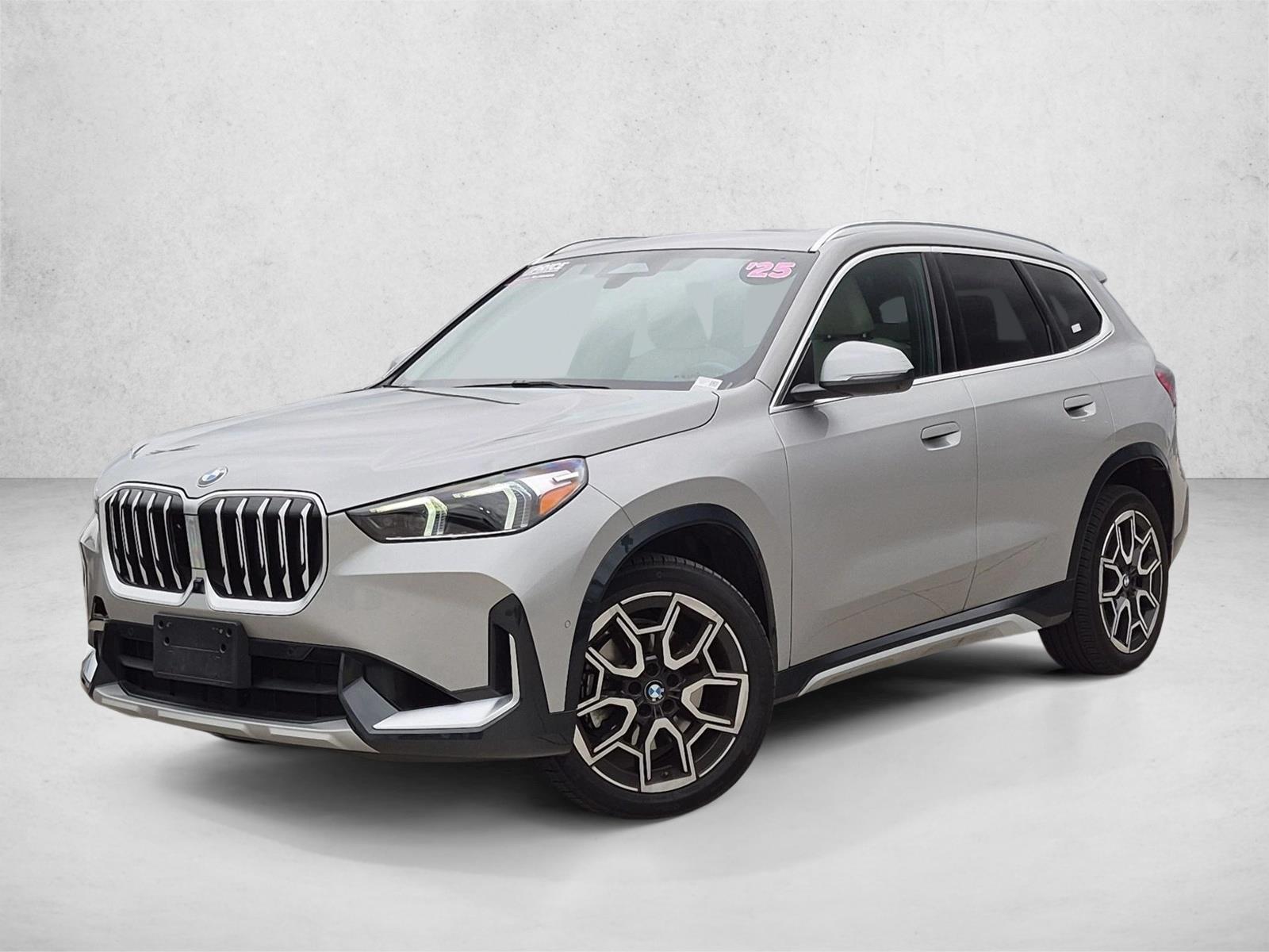 Thumbnail: 2025 BMW X1 - 1