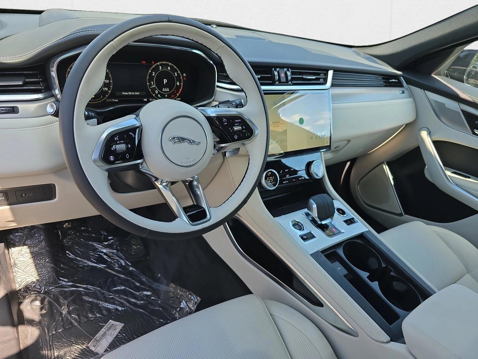 Thumbnail: 2026 Jaguar F-Pace - 4