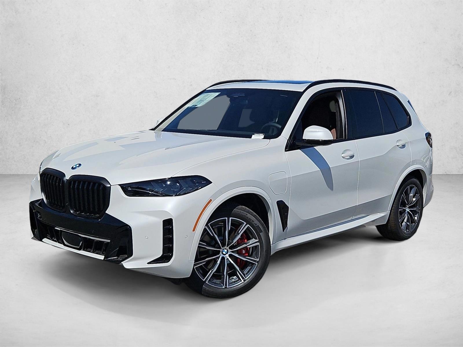Thumbnail: 2026 BMW X5 - 1