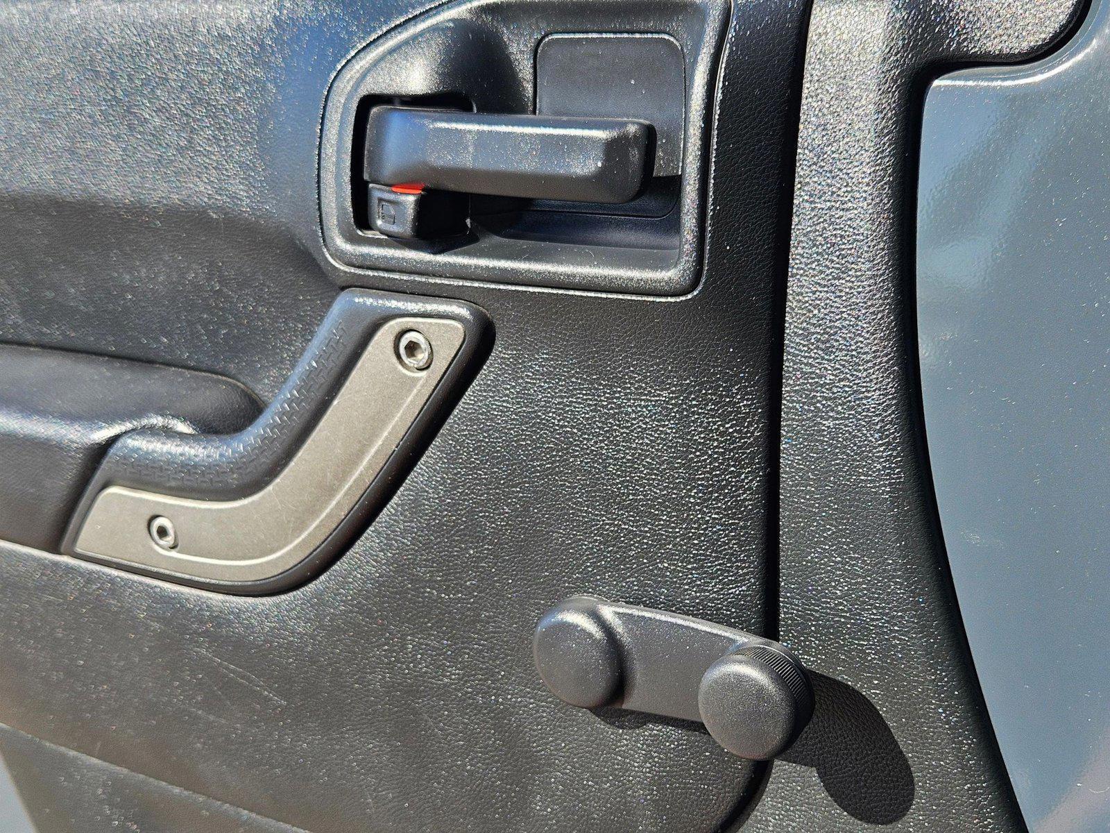 2017 Jeep Wrangler Unlimited Sport - Photo 11