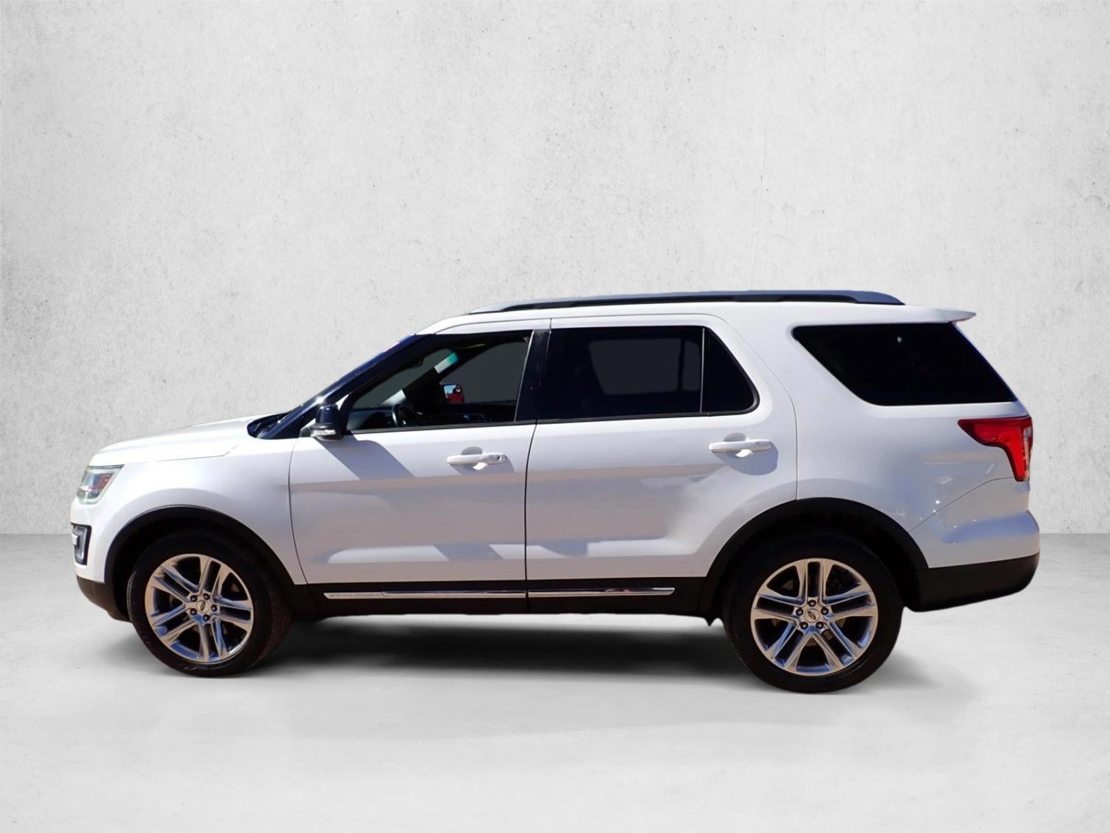 Thumbnail: 2016 Ford Explorer - 2