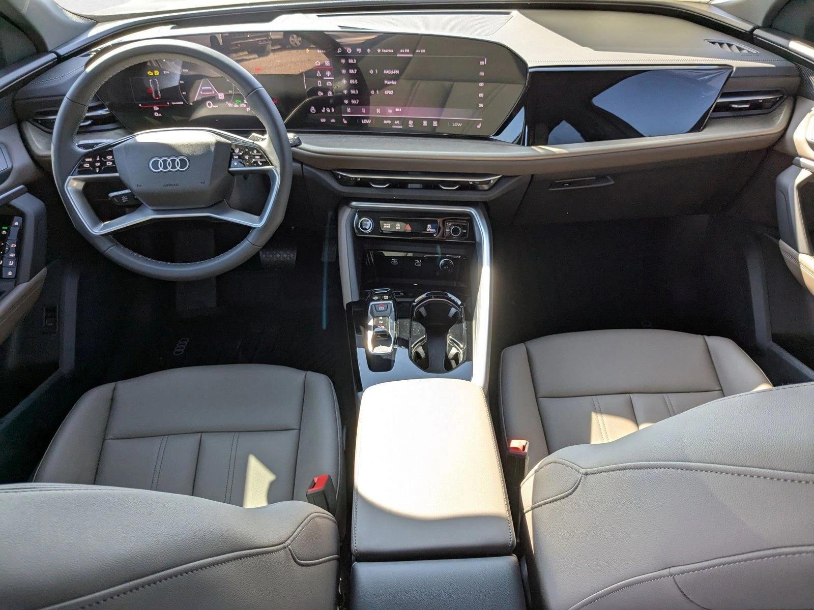 Thumbnail: 2025 Audi Q5 - 3