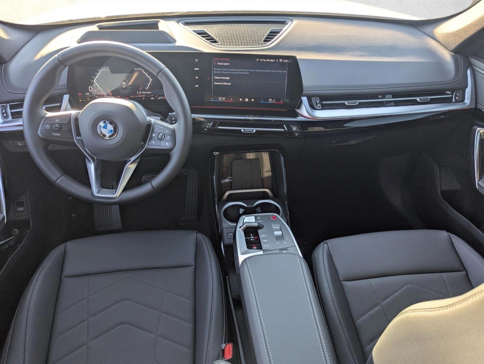 Thumbnail: 2026 BMW X1 - 4