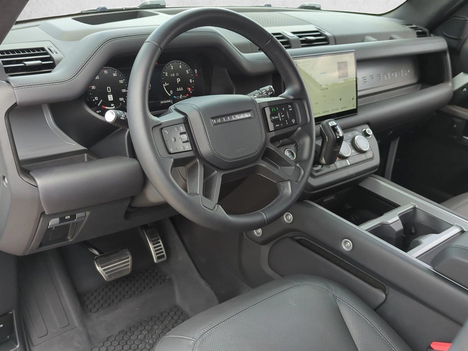 Thumbnail: 2025 Land Rover Defender - 3