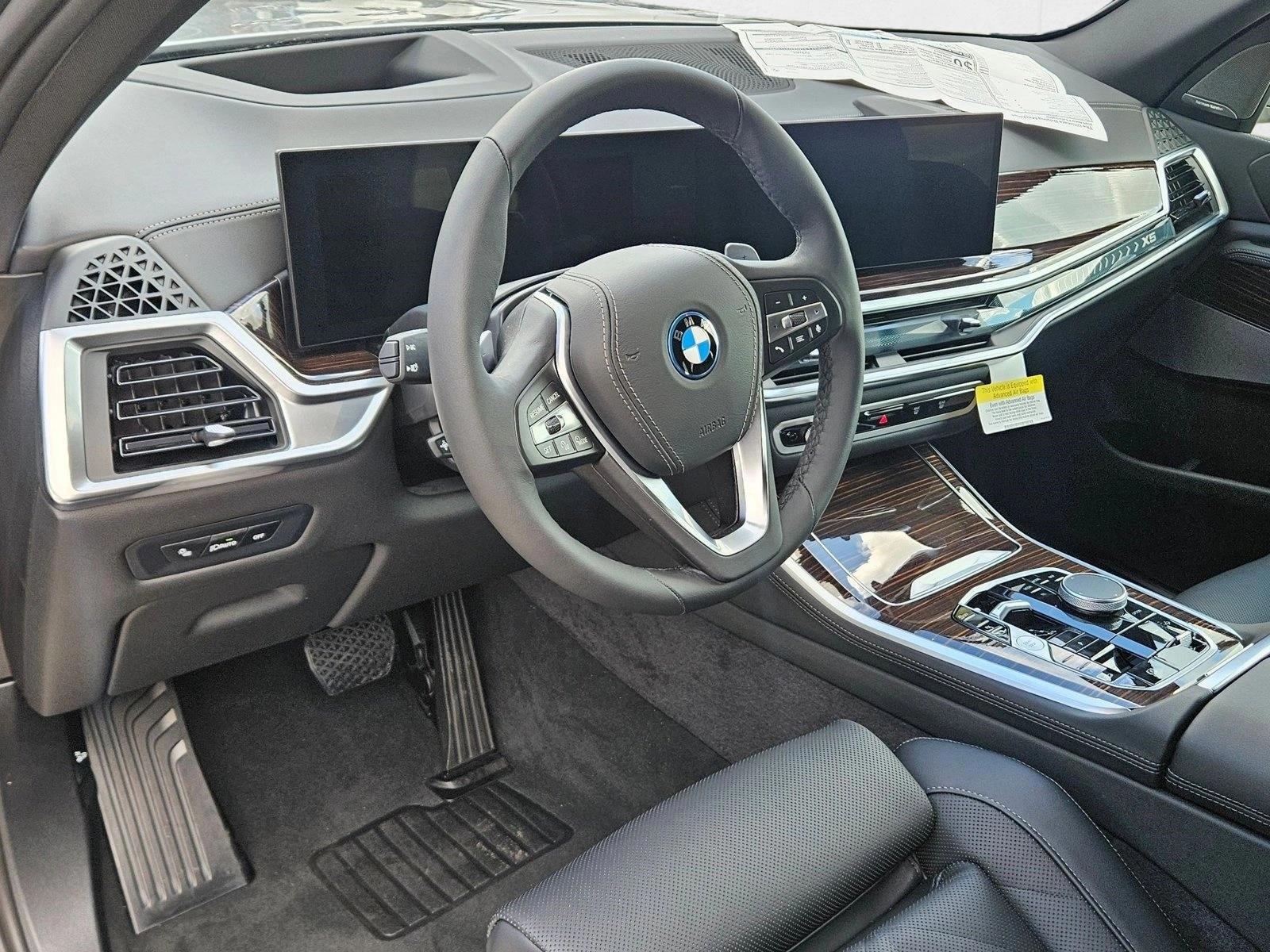 Thumbnail: 2026 BMW X5 - 3