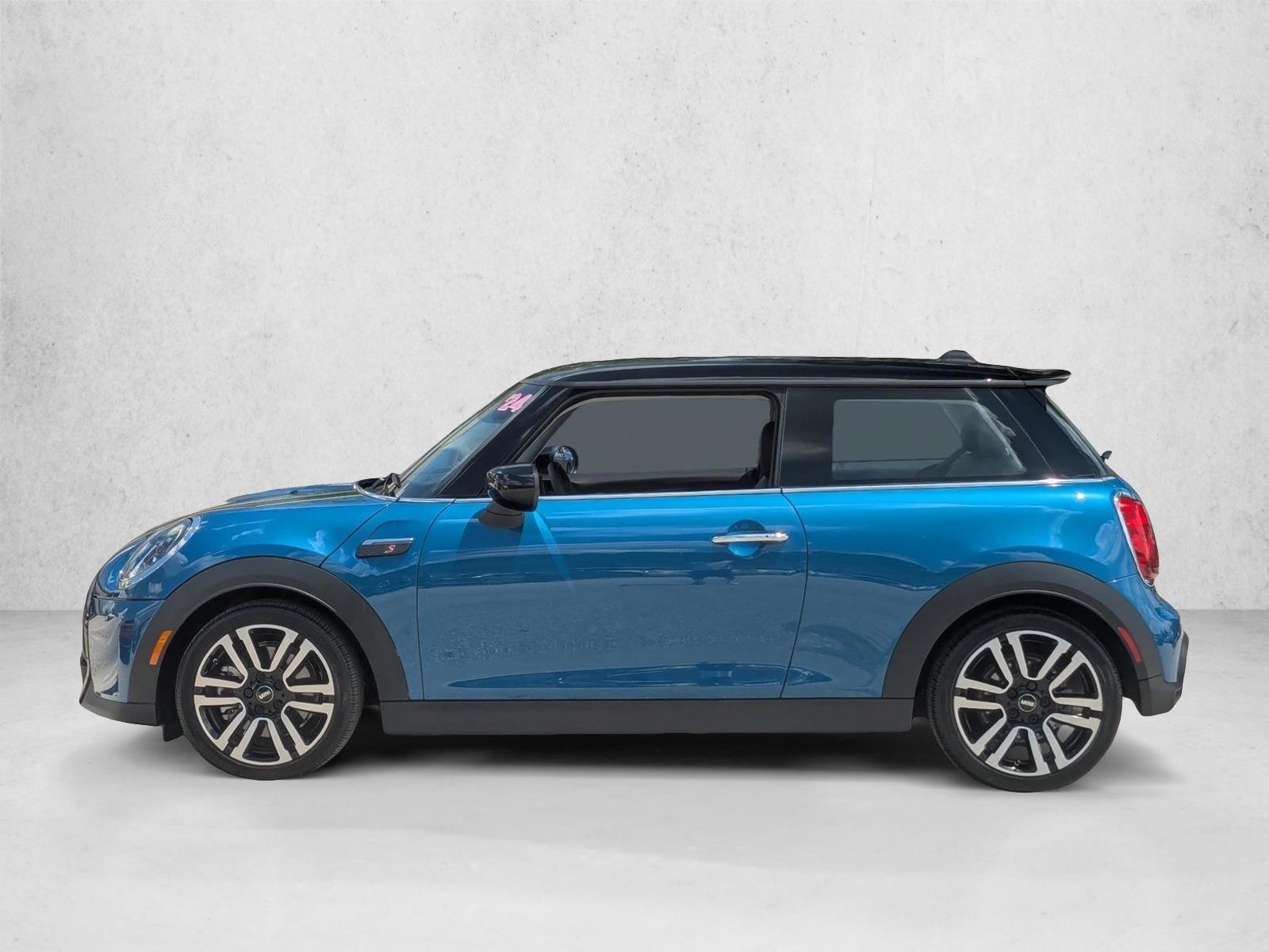 Thumbnail: 2024 MINI Cooper Hardtop - 2