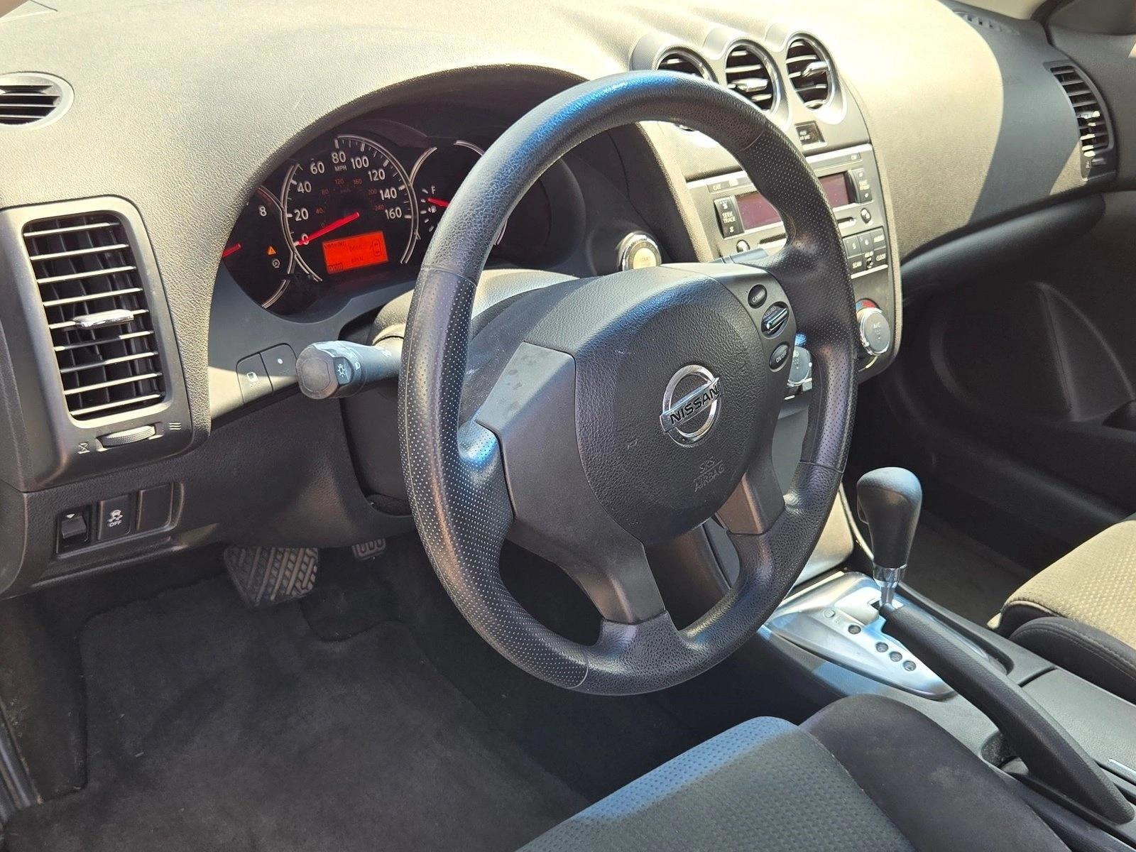 Thumbnail: 2013 Nissan Altima - 3