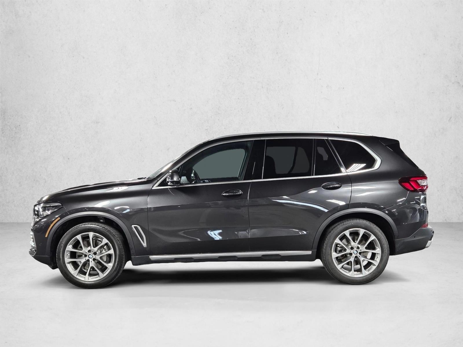 Thumbnail: 2022 BMW X5 - 2