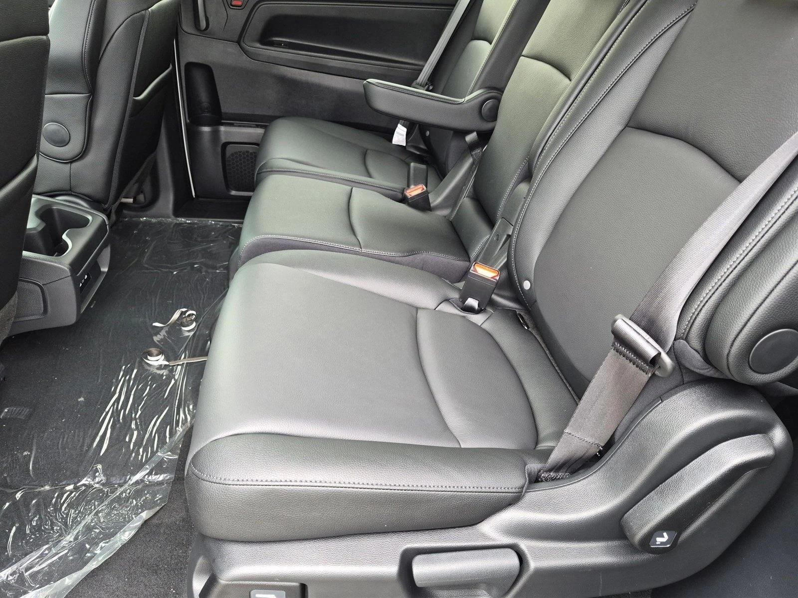 Thumbnail: 2026 Honda Odyssey - 5