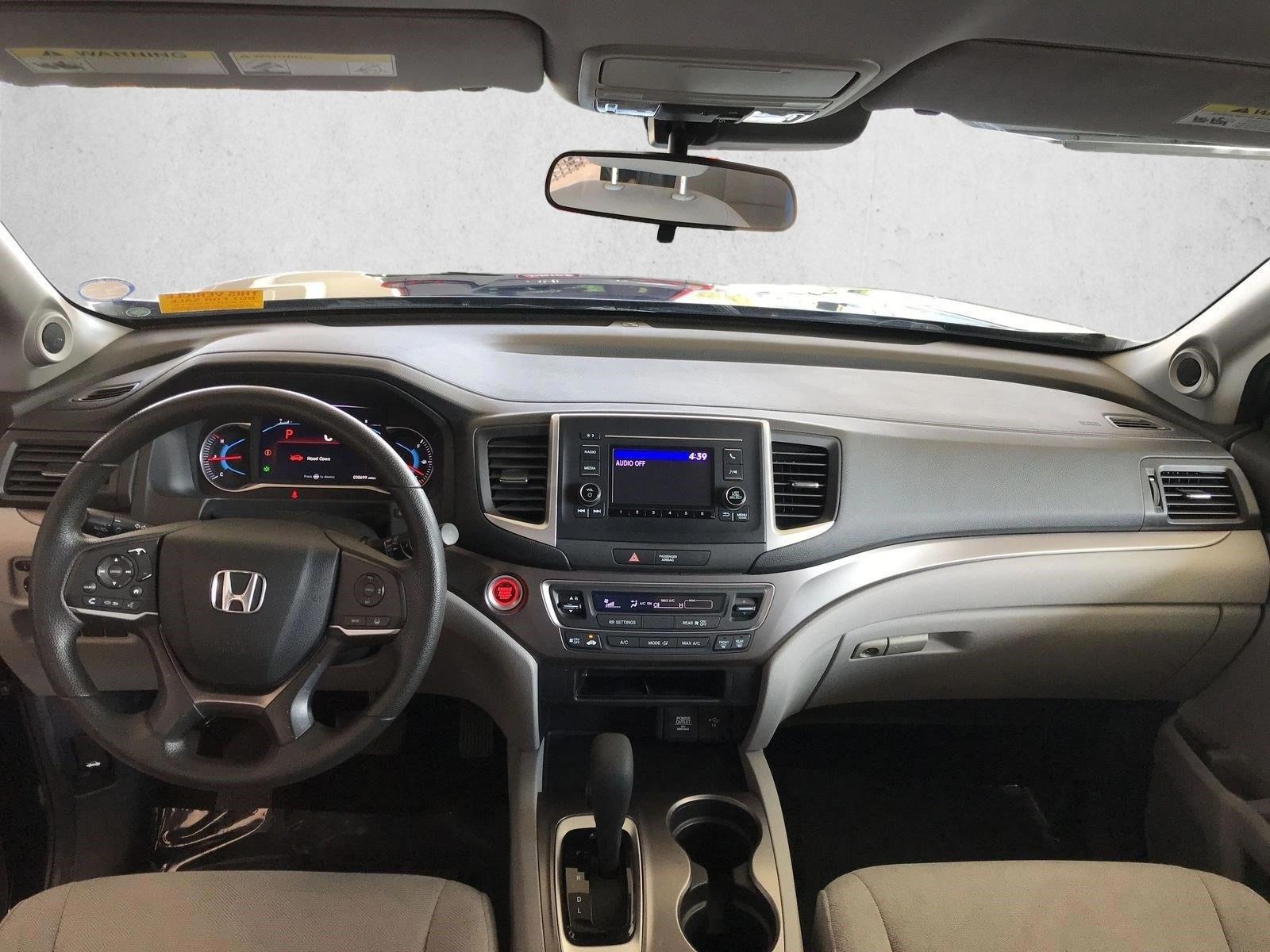Thumbnail: 2019 Honda Pilot - 3