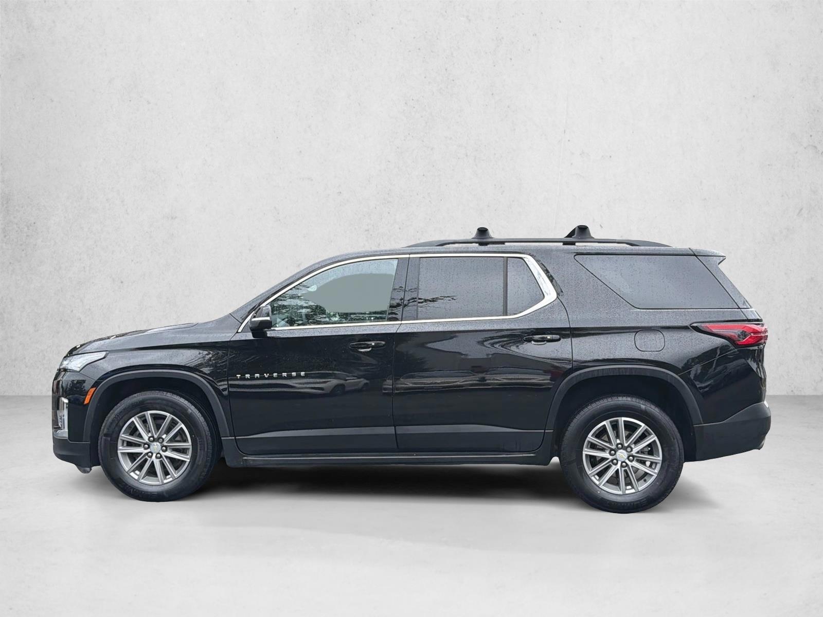 Thumbnail: 2023 Chevrolet Traverse - 2