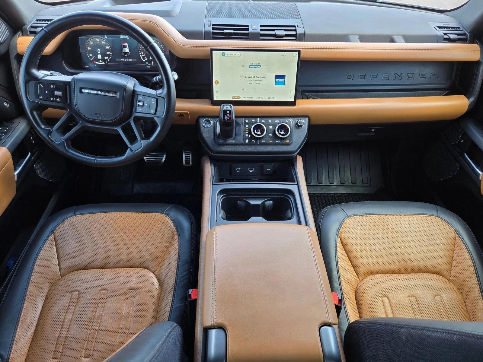 Thumbnail: 2022 Land Rover Defender - 3