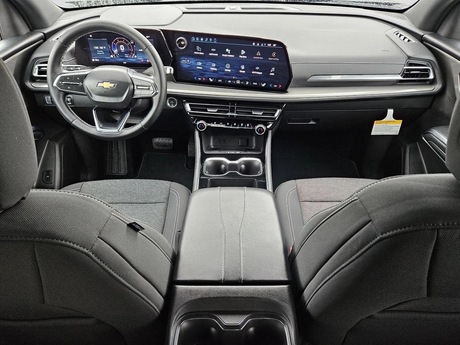 Thumbnail: 2026 Chevrolet Traverse - 4