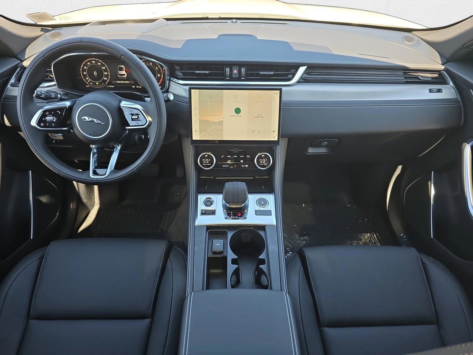 Thumbnail: 2026 Jaguar F-Pace - 3