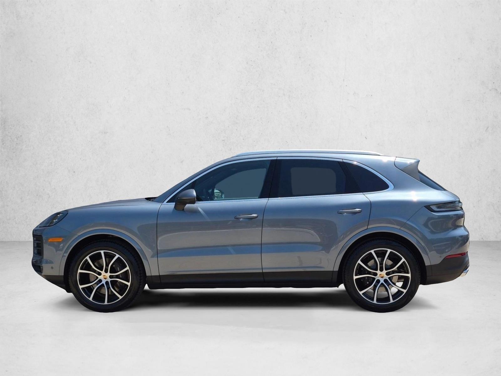 Thumbnail: 2026 Porsche Cayenne - 2
