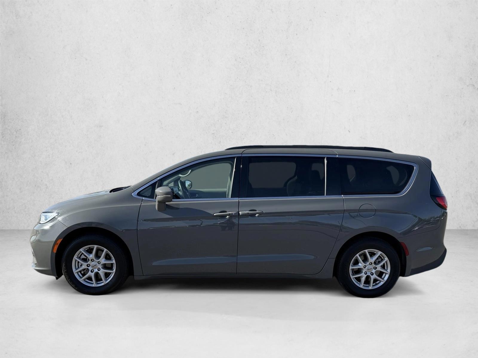 Thumbnail: 2022 Chrysler Pacifica - 2