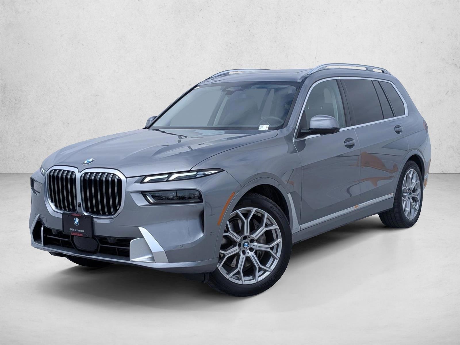 Thumbnail: 2026 BMW X7 - 1