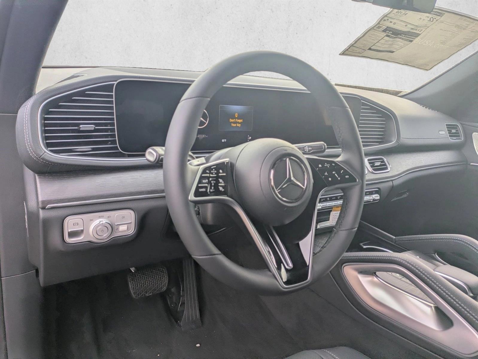 Thumbnail: 2026 Mercedes-Benz GLE - 3