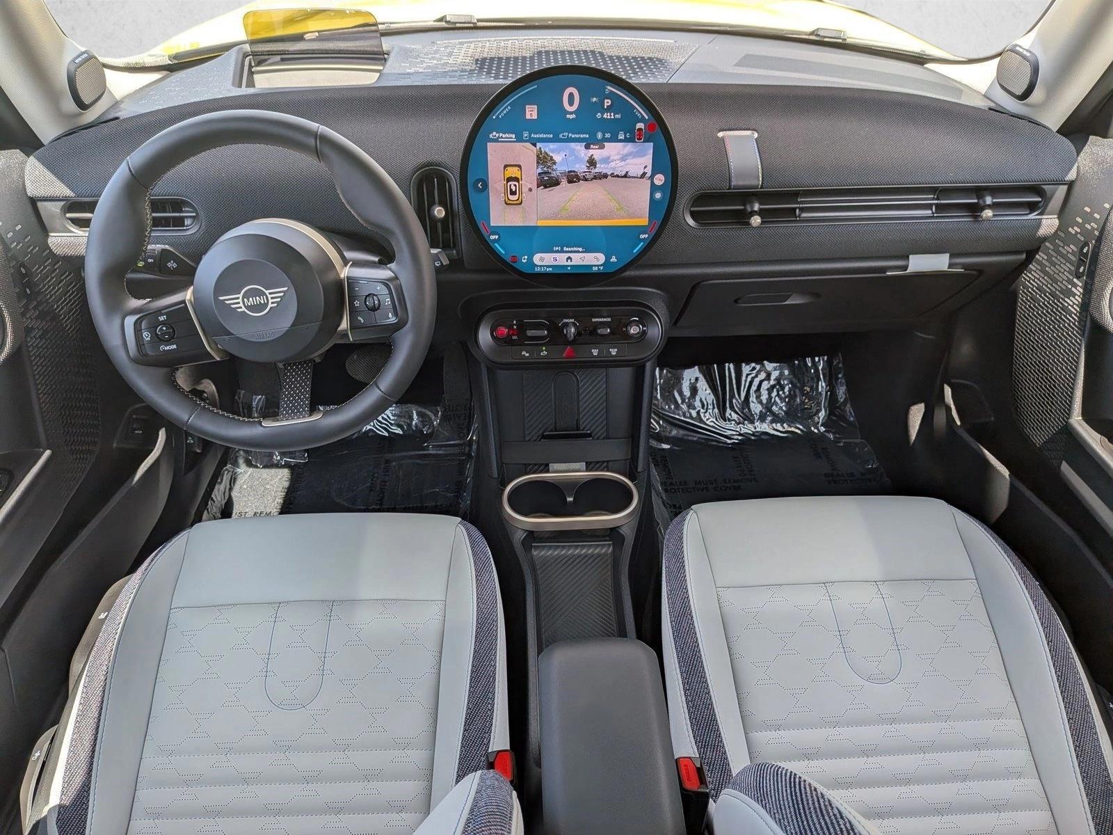 Thumbnail: 2025 MINI Cooper Hardtop - 3