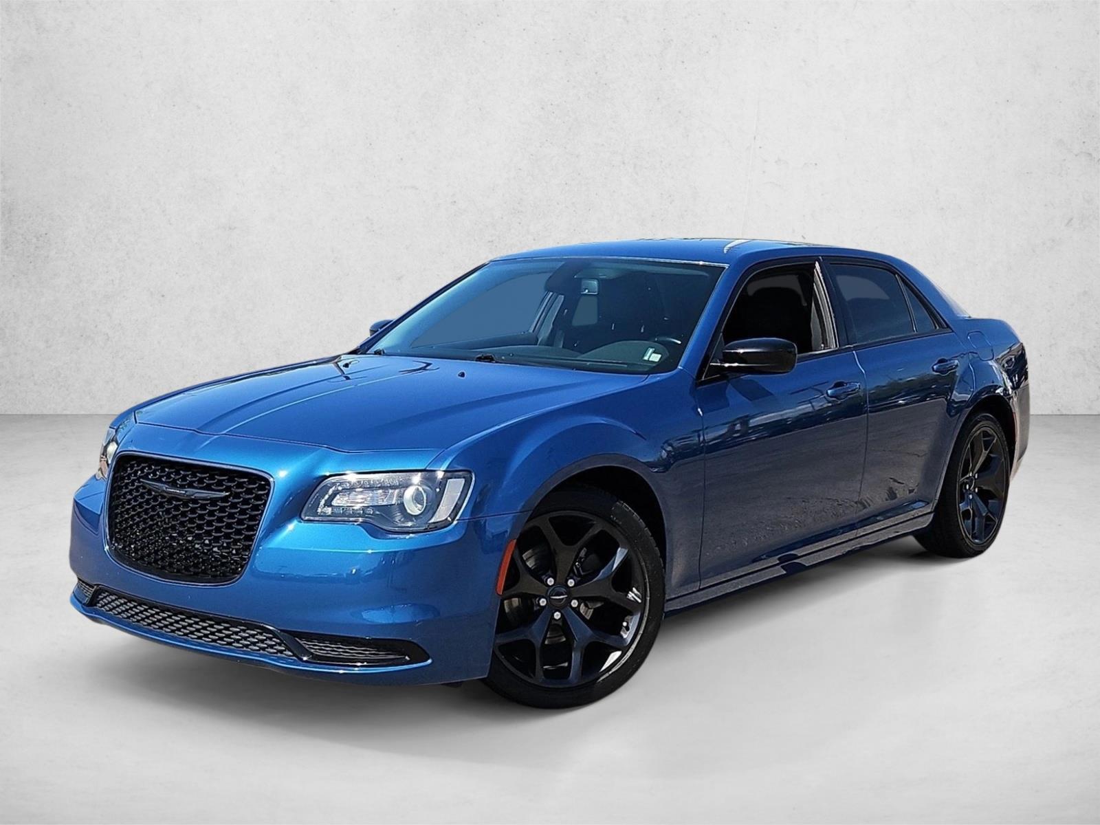 Thumbnail: 2020 Chrysler 300 - 1