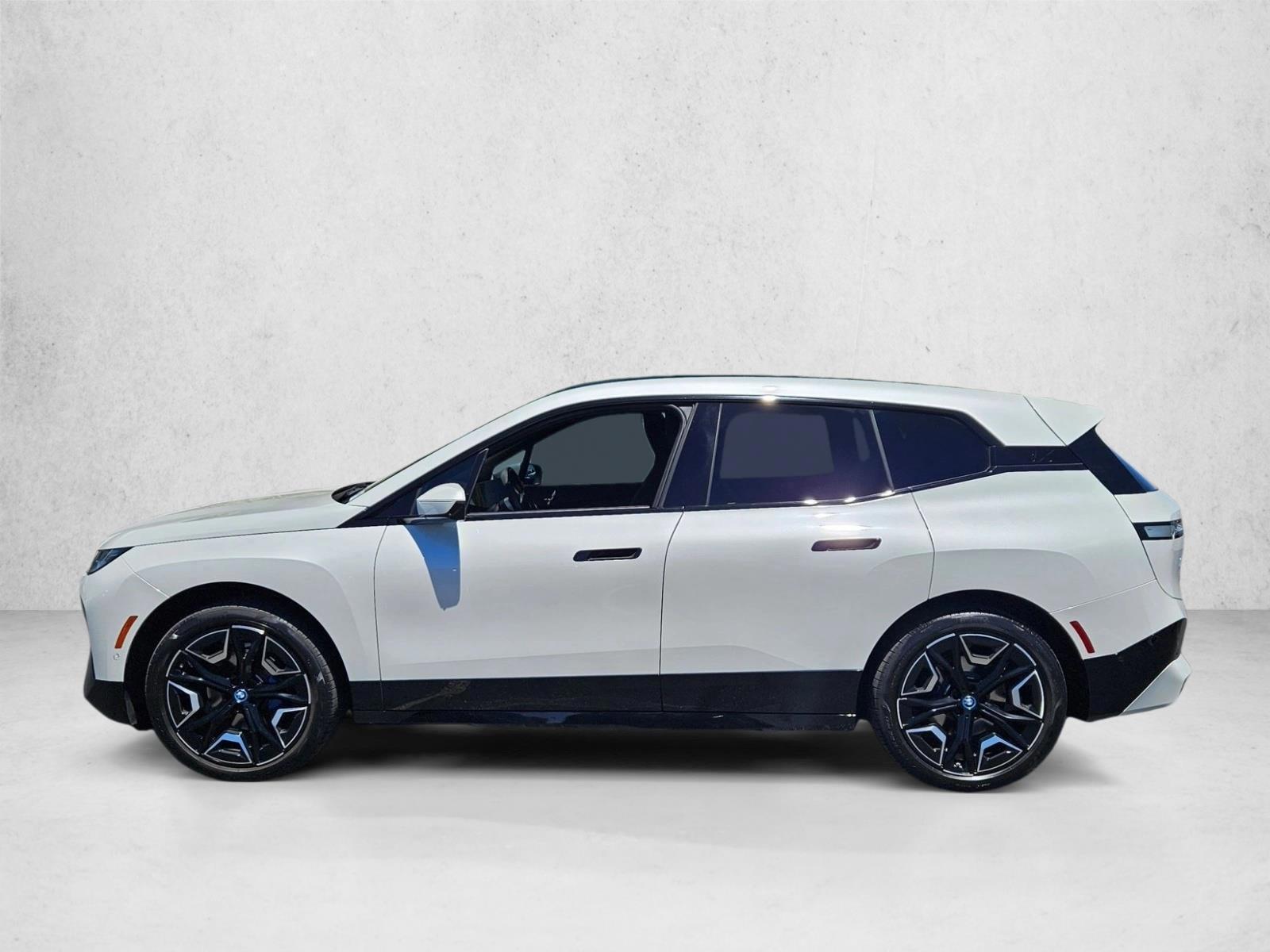 Thumbnail: 2024 BMW iX - 2