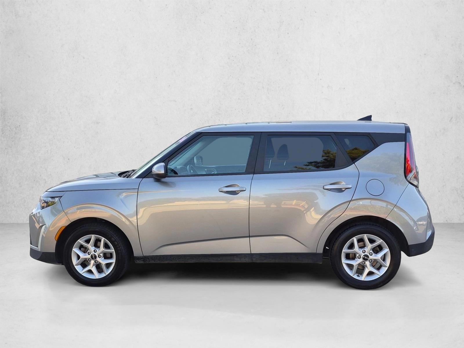 Thumbnail: 2024 Kia Soul - 2