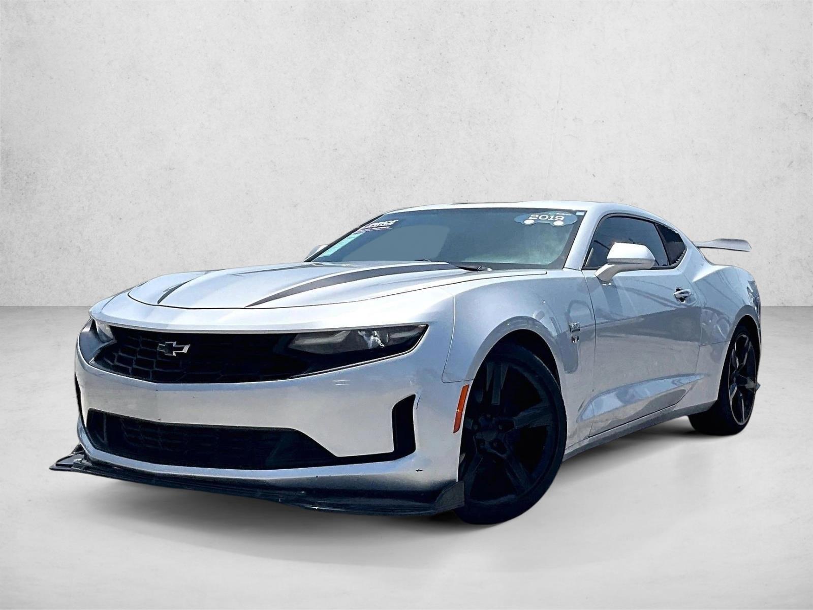 Thumbnail: 2019 Chevrolet Camaro - 1
