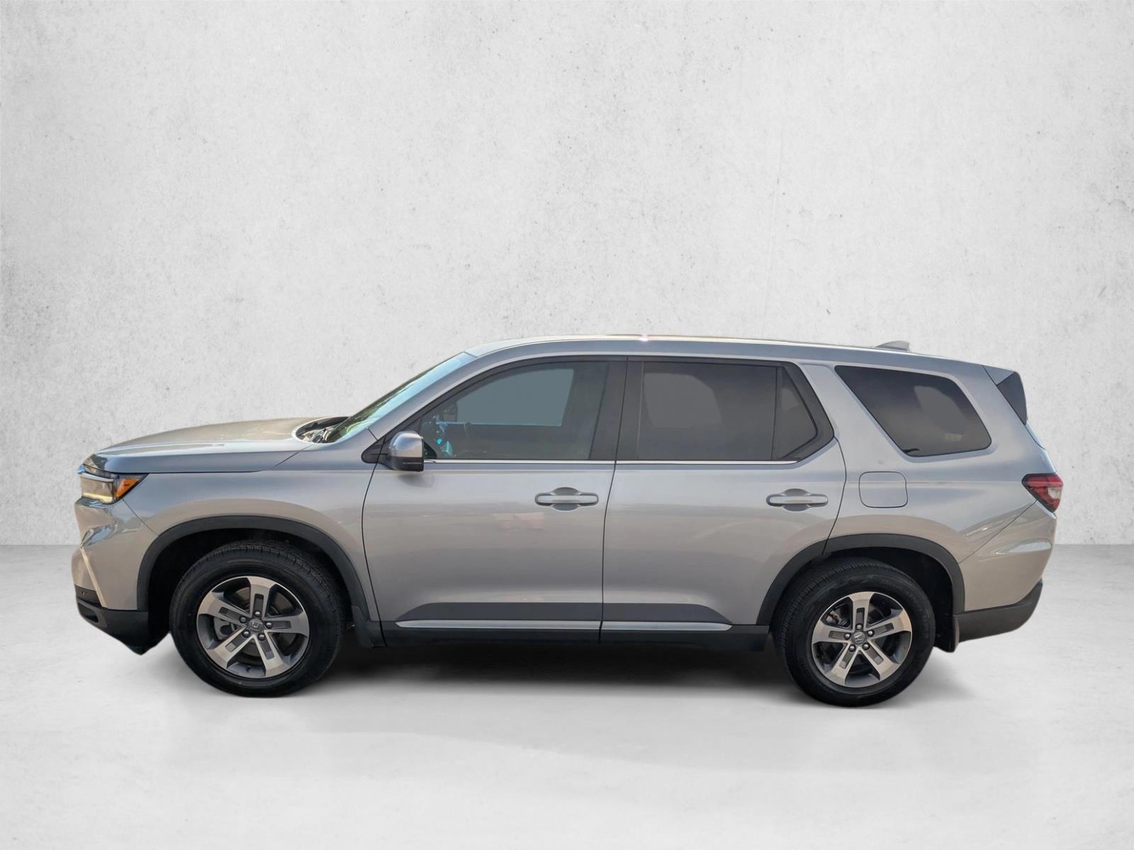 Thumbnail: 2023 Honda Pilot - 2