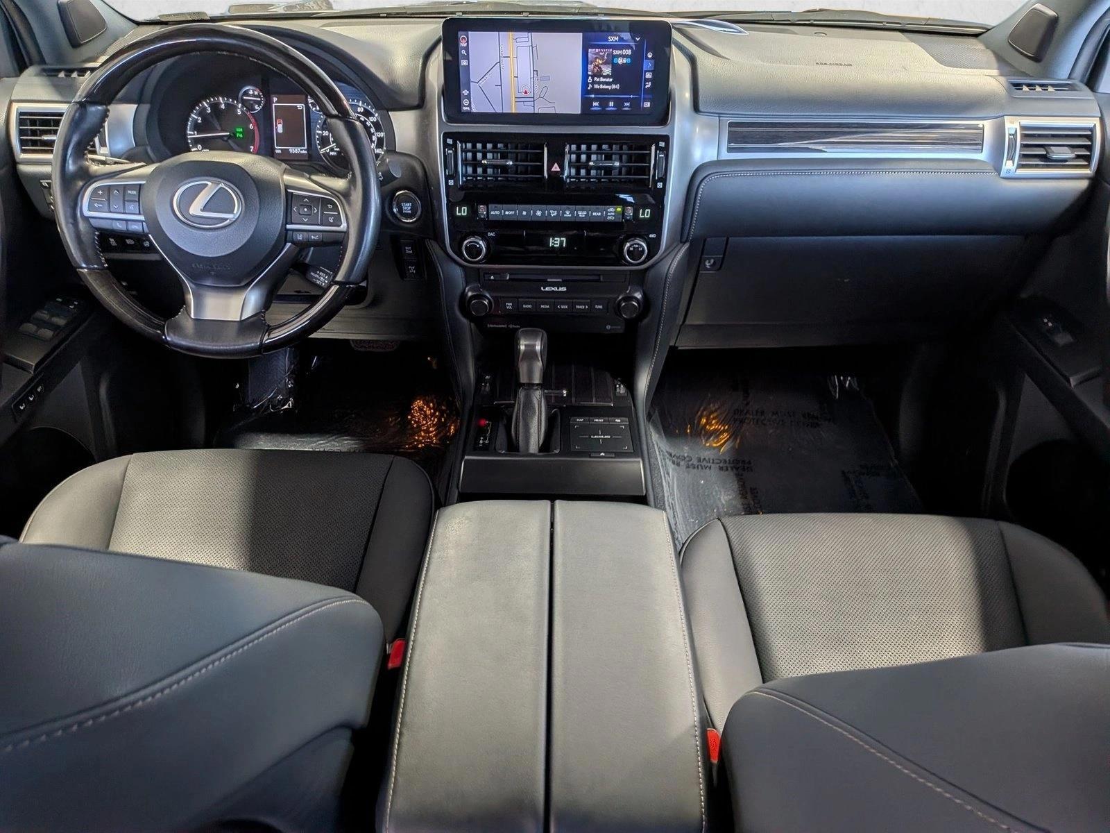Thumbnail: 2023 Lexus GX - 3