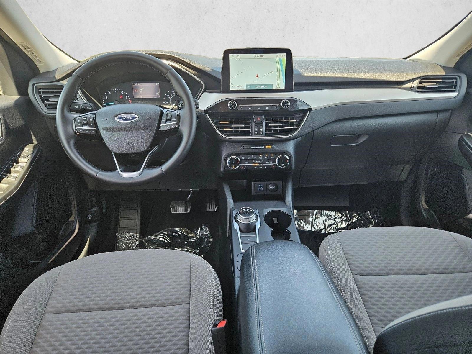 Thumbnail: 2022 Ford Escape - 3