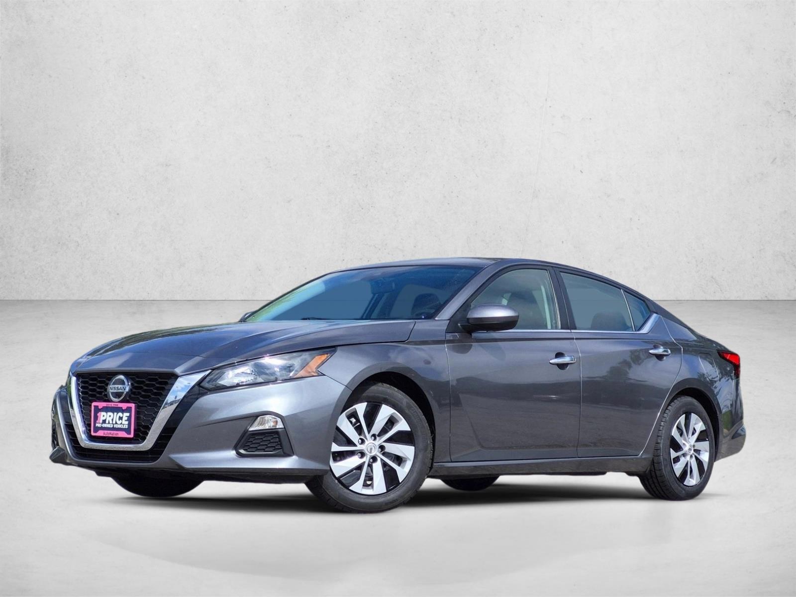 Thumbnail: 2022 Nissan Altima - 1