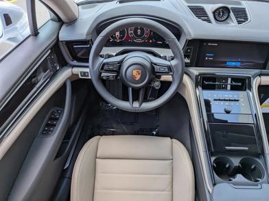 2026 Porsche Panamera