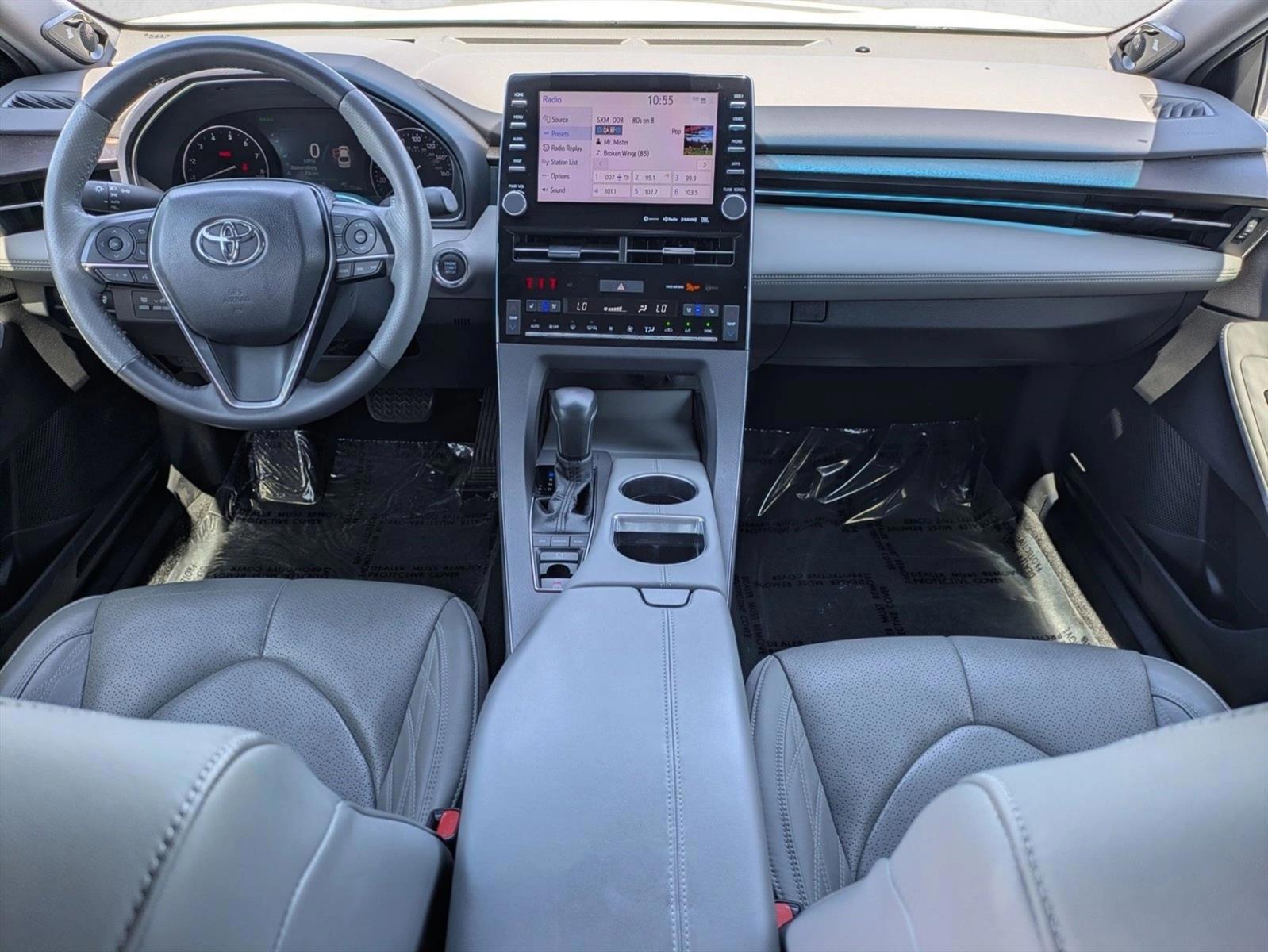 Thumbnail: 2020 Toyota Avalon - 3