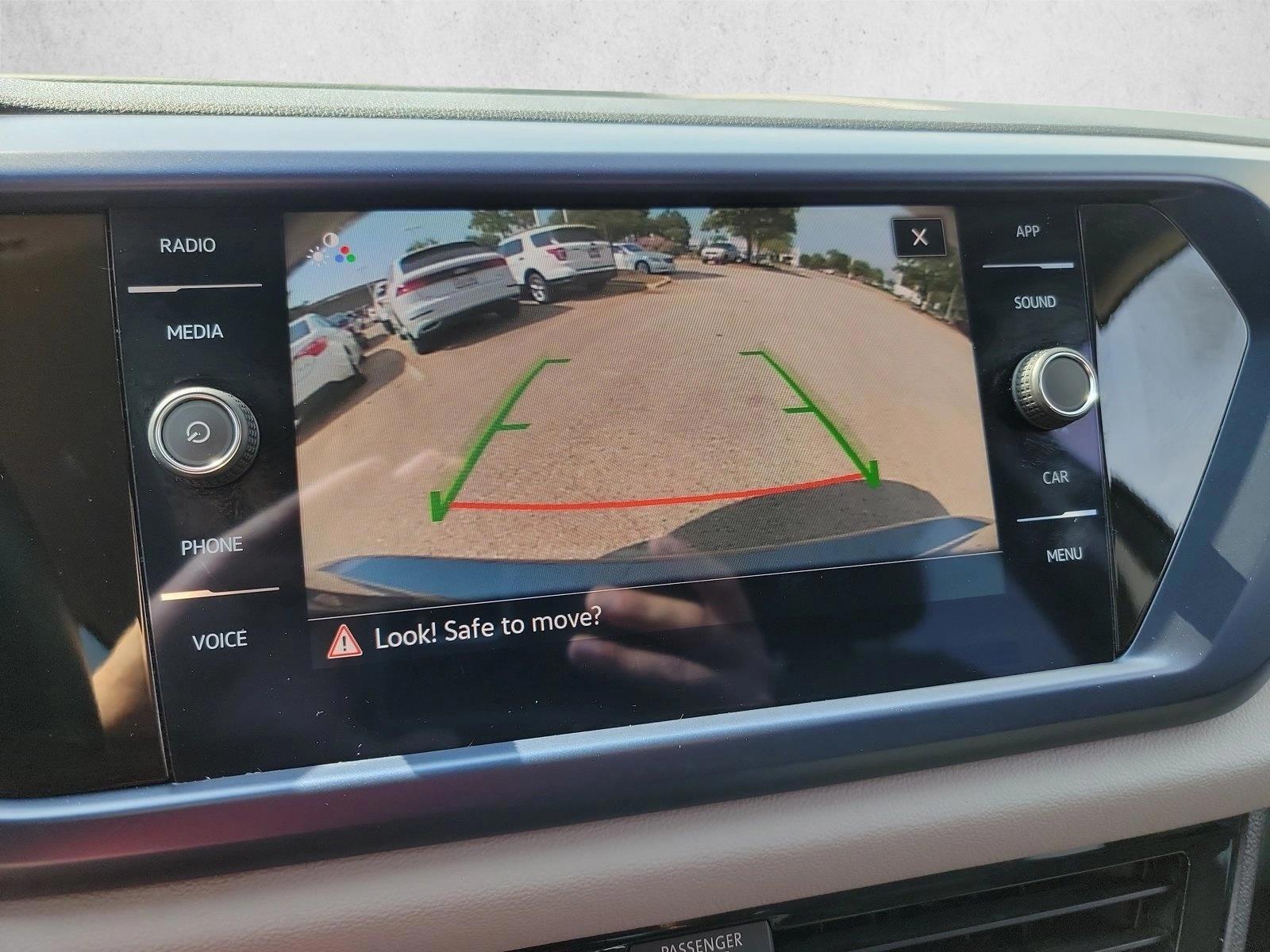 2023 Volkswagen Taos SE - Photo 22