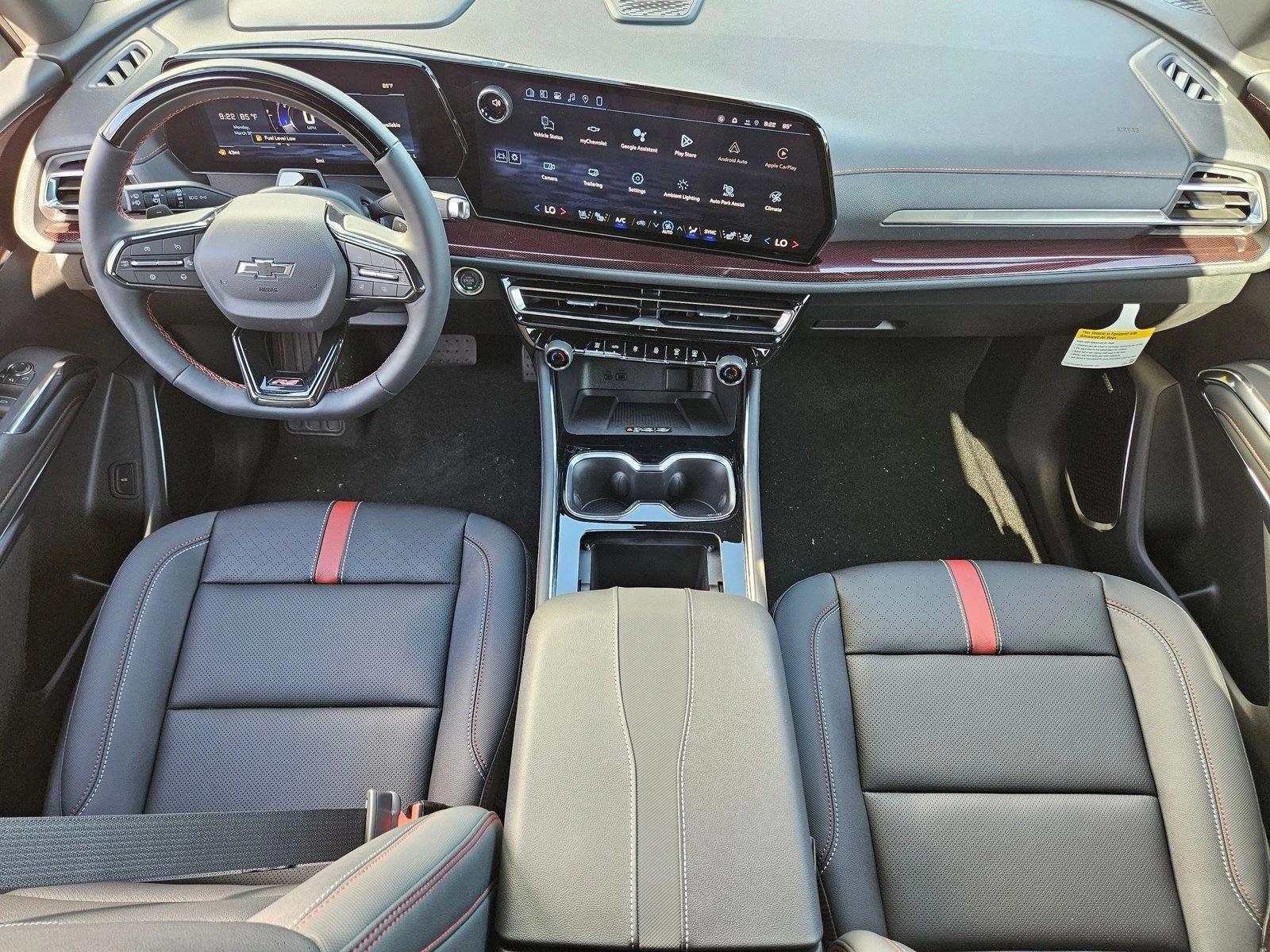 Thumbnail: 2026 Chevrolet Traverse - 4