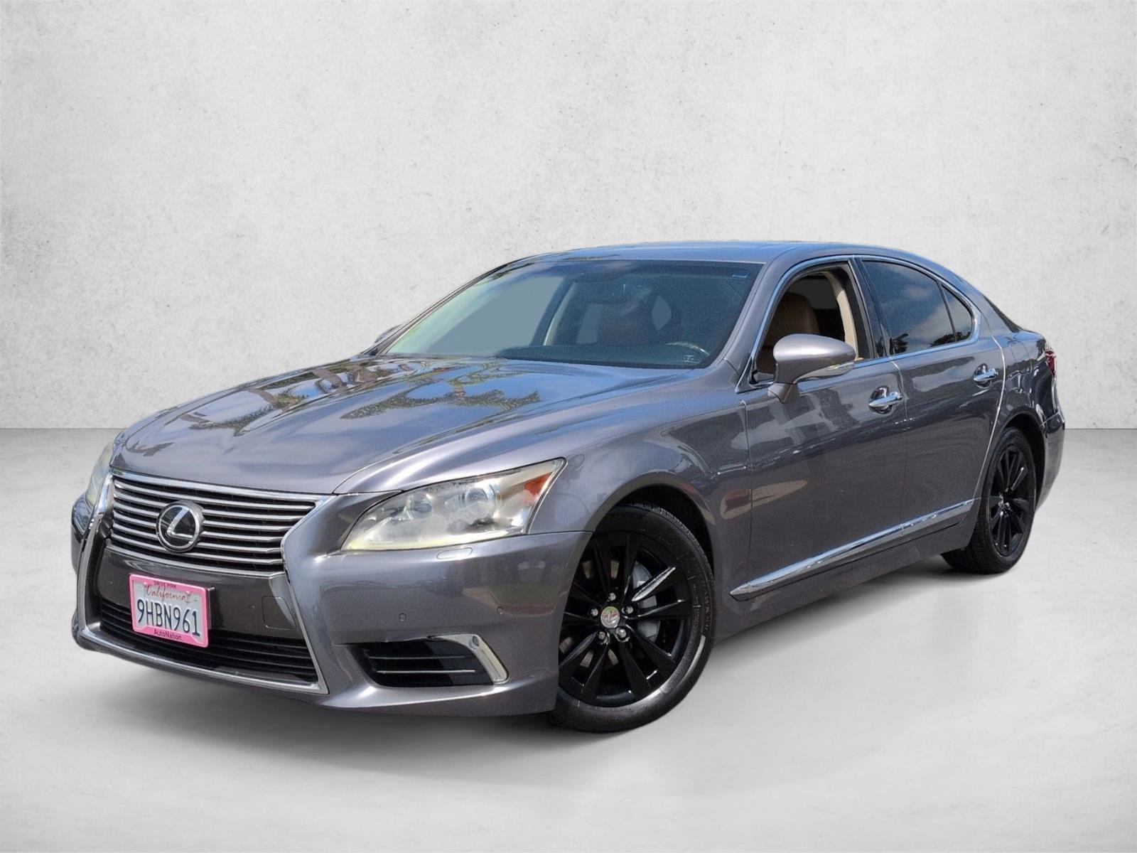 2013 Lexus LS 500 460's photo