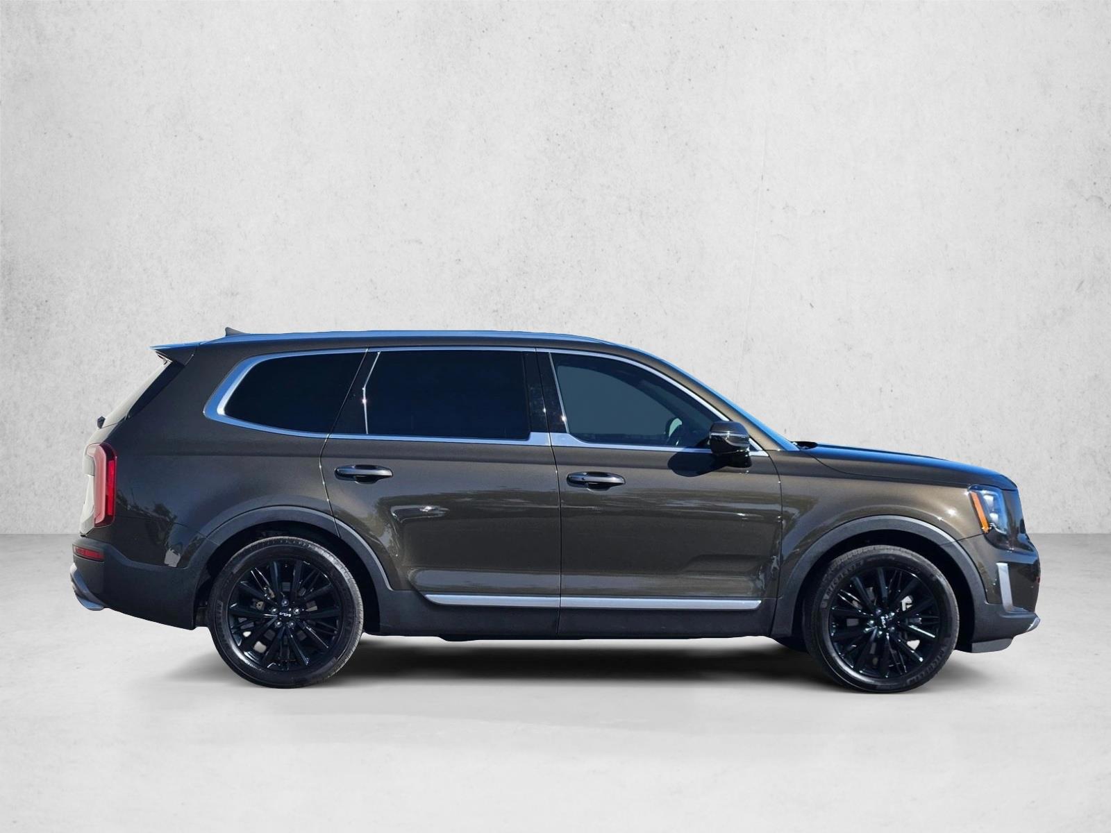 2022 Kia Telluride SX - Photo 4