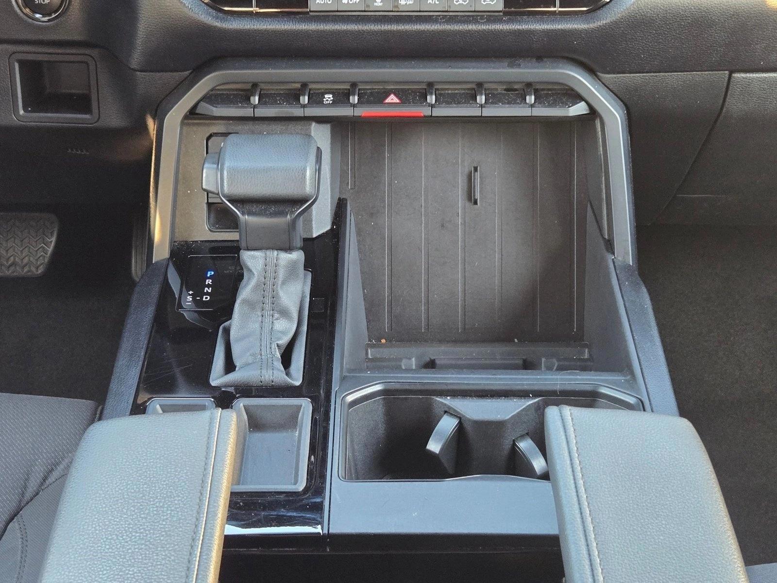 2025 Toyota Tundra SR - Photo 10
