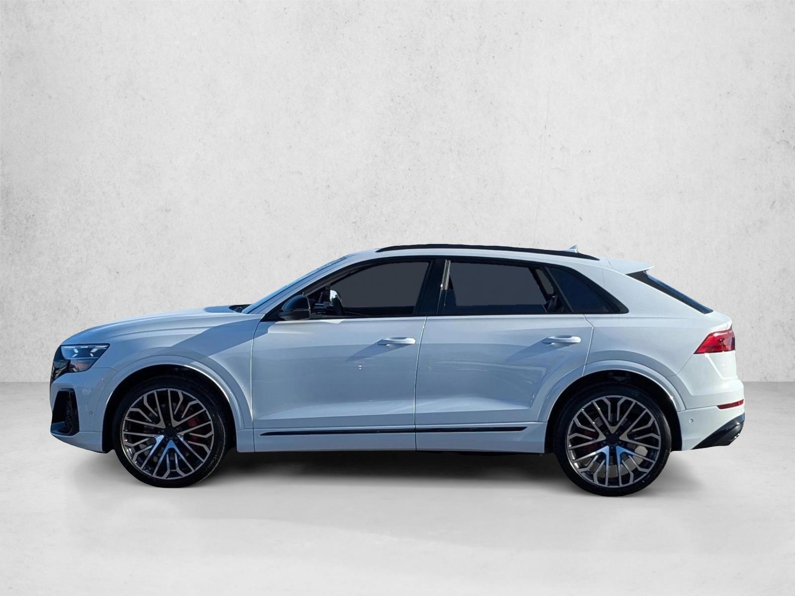 Thumbnail: 2026 Audi SQ8 - 2